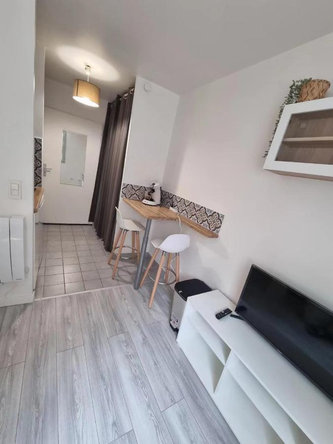 Petit Appartement Cosy ชาวิลล์ ภายนอก รูปภาพ